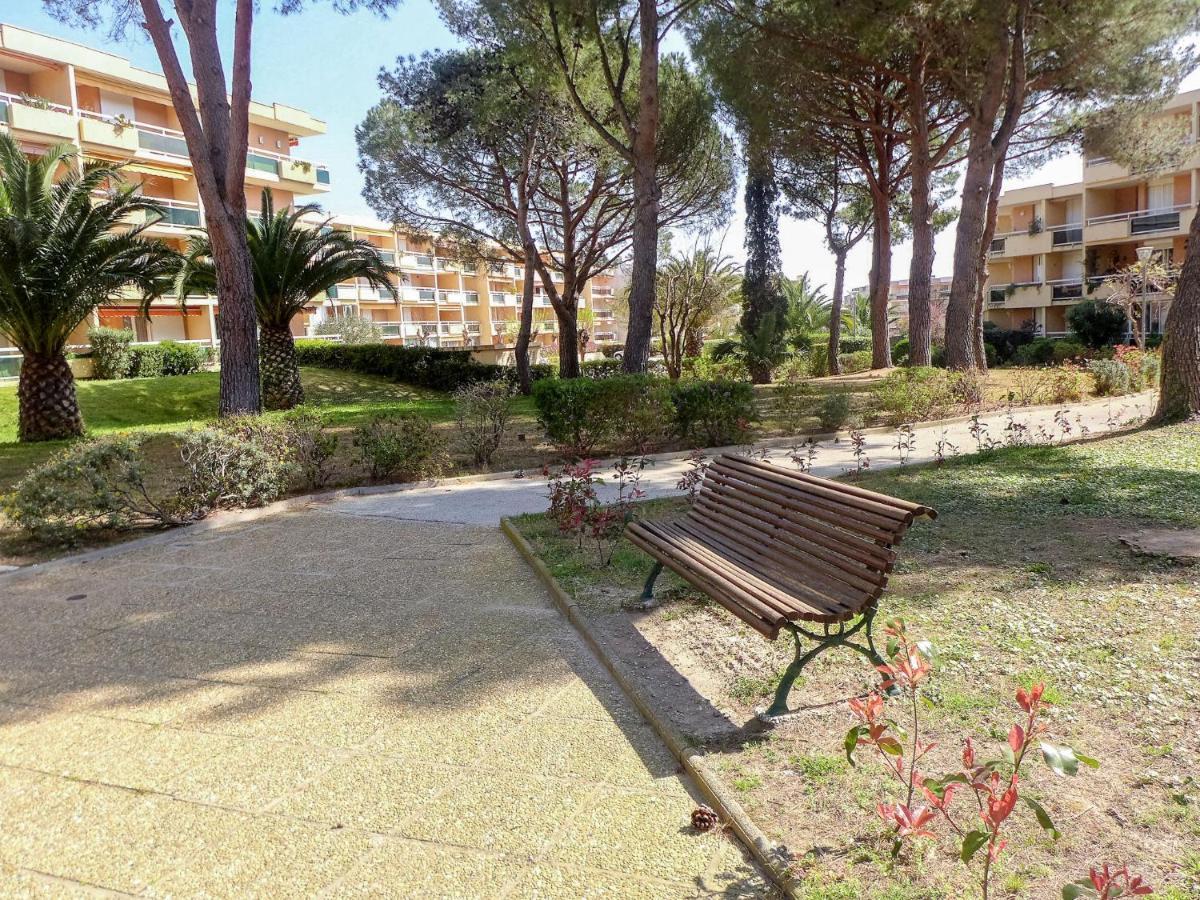 Apartment Cote D'Azur-16 By Interhome Bormes-les-Mimosas Exterior foto